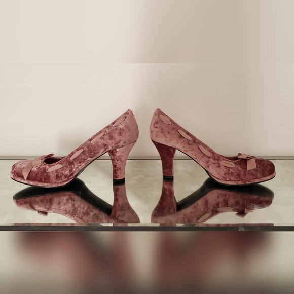 9 RAMPAGE Velvet Blush Pink Party Pumps - Picture 3 of 12